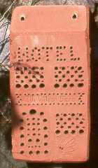 Insekten-Niststein Insekten-Niststein